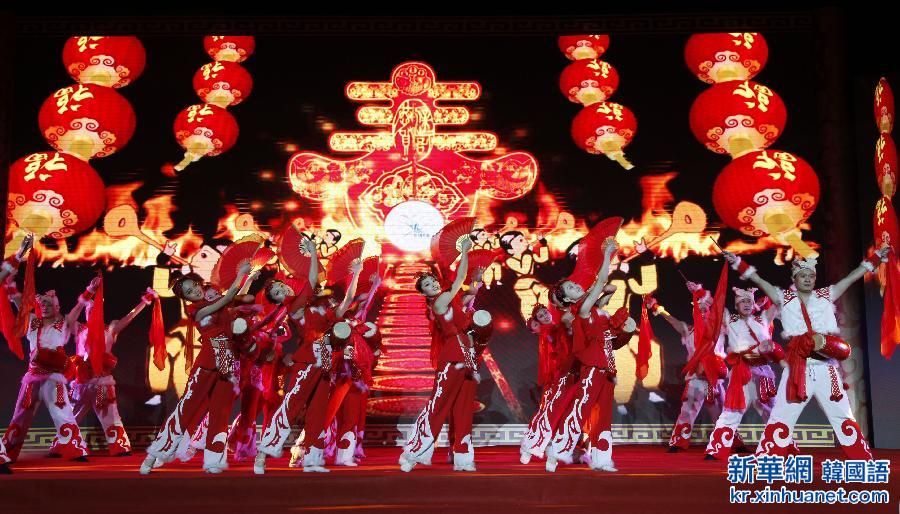 （一带一路）（4）“美丽中国——2015丝绸之路旅游年”启动仪式在西安举行