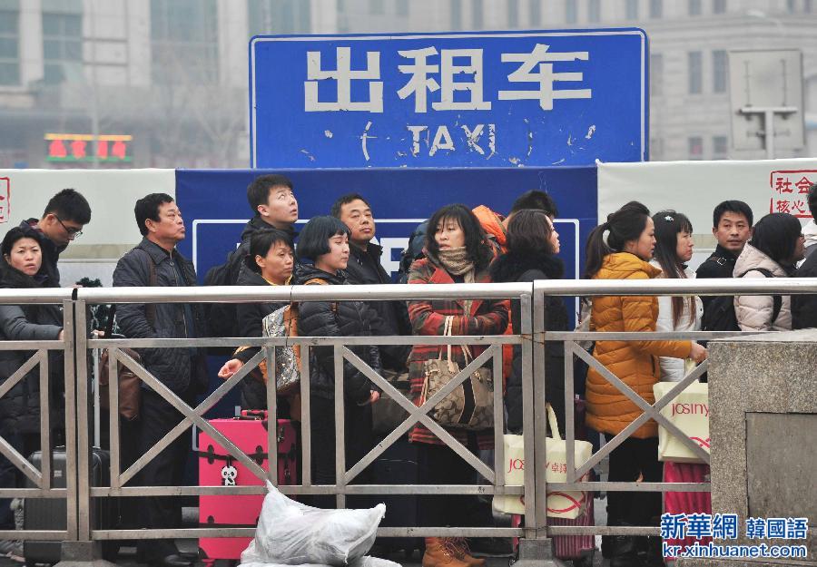 （社会）（2）北京将取消出租汽车燃油附加费