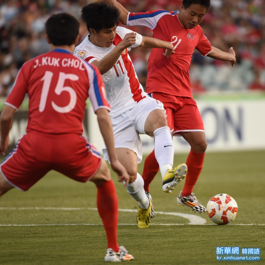 （亚洲杯）（6）足球——小组赛：中国队对阵朝鲜队