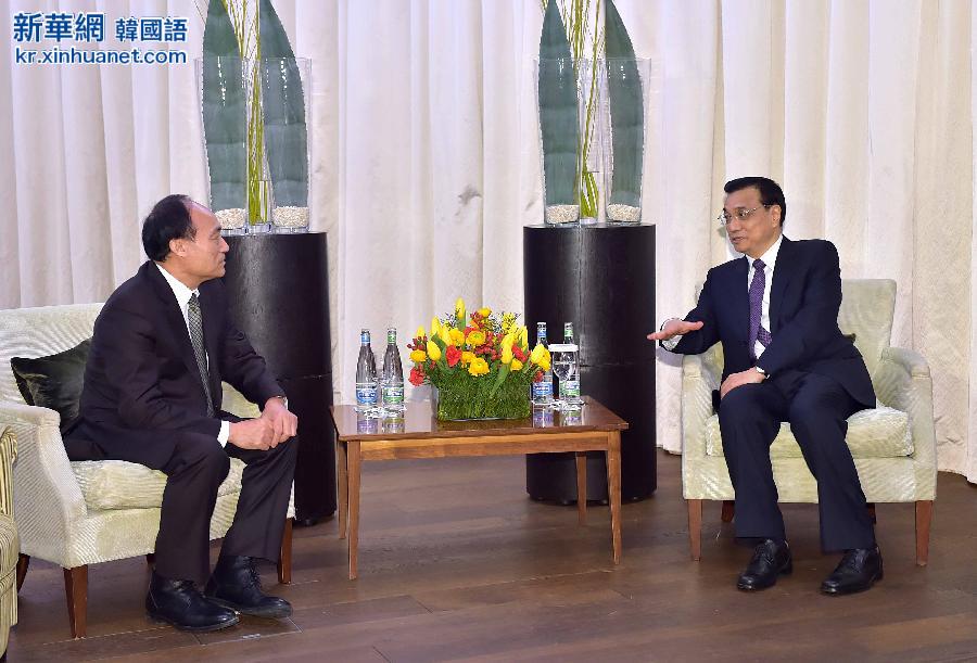 （XHDW）（1）李克强会见国际电信联盟秘书长赵厚麟