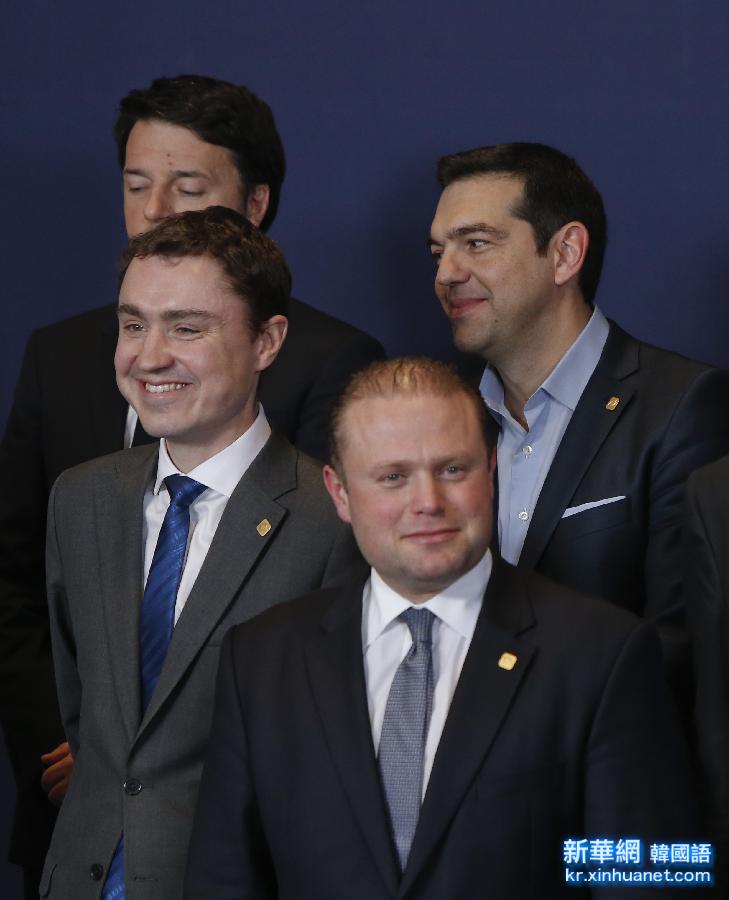 （XHDW）（7）欧盟特别峰会聚焦乌克兰和希腊问题
