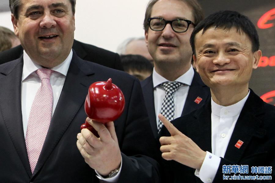 （国际）（1）中国展区亮相2015年德国汉诺威IT展