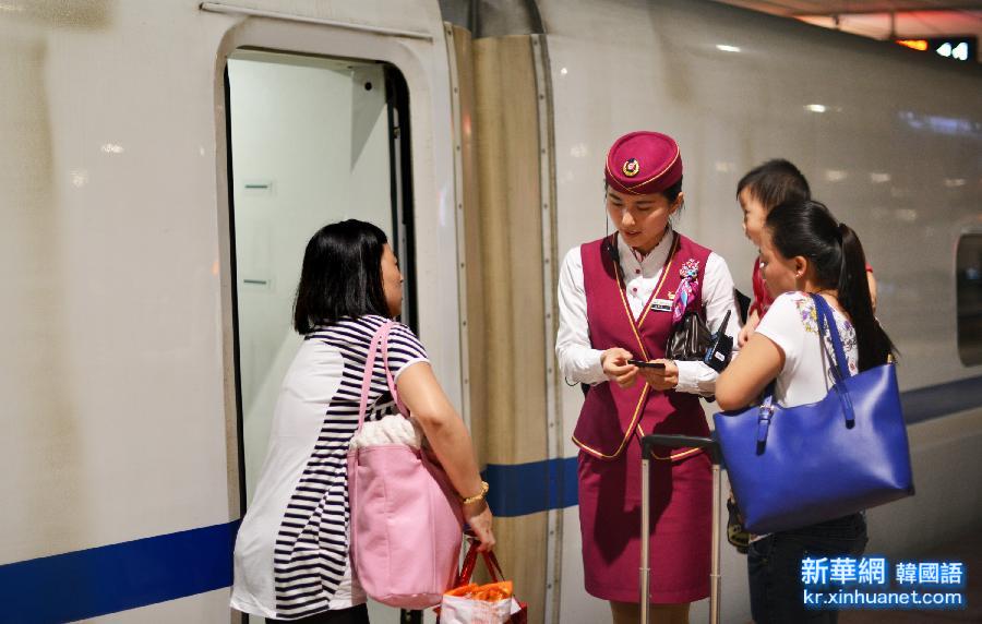 #（服务专线）（2）高铁将再增19列动卧方便旅客“五一”出行