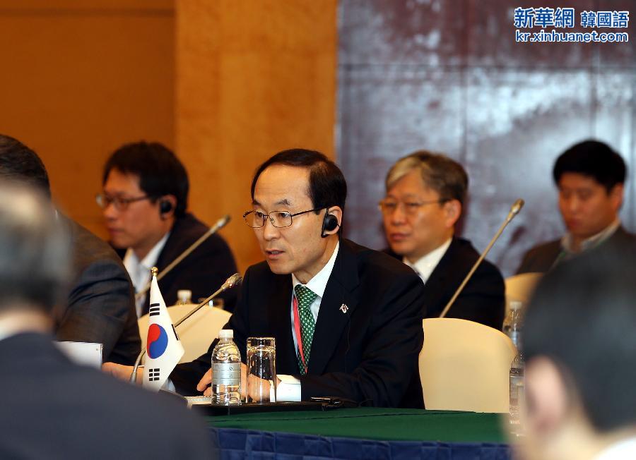 （XHDW）（3）十七次中日韩环境部长会议在上海举行