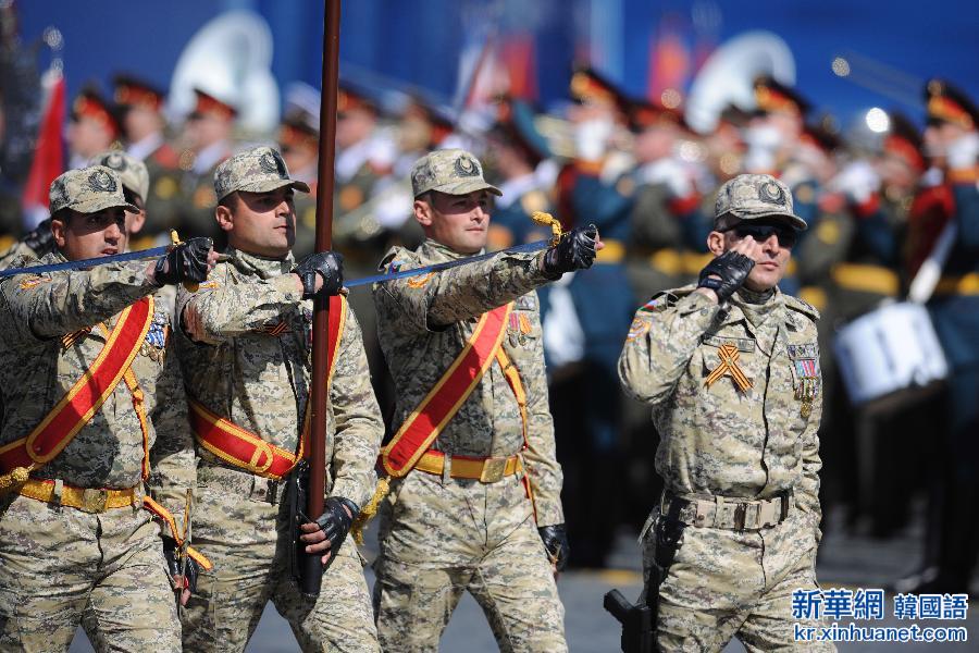 （国际）（11）莫斯科举行卫国战争胜利70周年阅兵总彩排