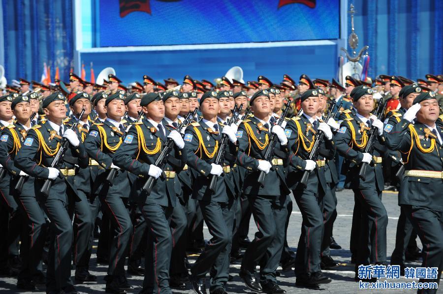 （国际）（14）莫斯科举行卫国战争胜利70周年阅兵总彩排
