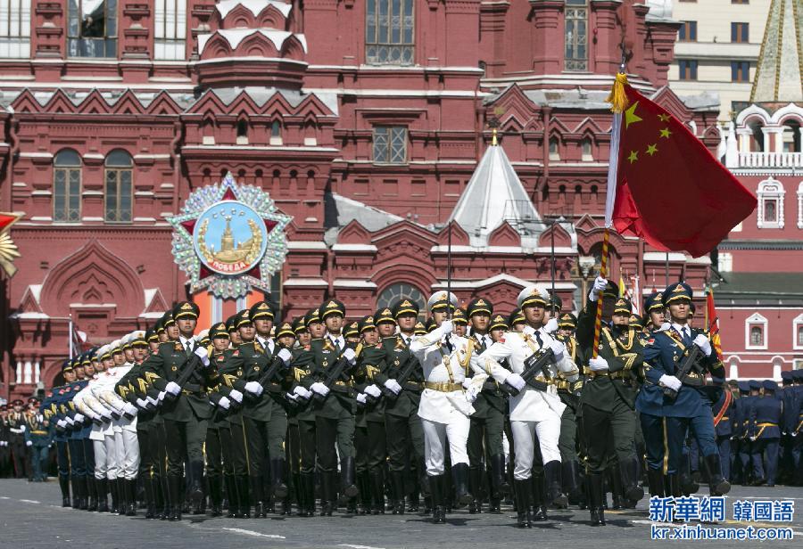 （国际）（21）莫斯科举行卫国战争胜利70周年阅兵总彩排