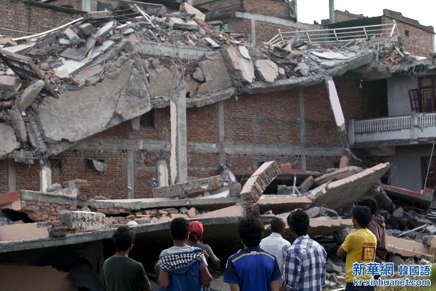 （国际）（5）尼泊尔最新强震已造成61人死亡 