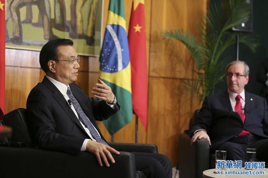 （XHDW）（1）李克强会见巴西众议长库尼亚
