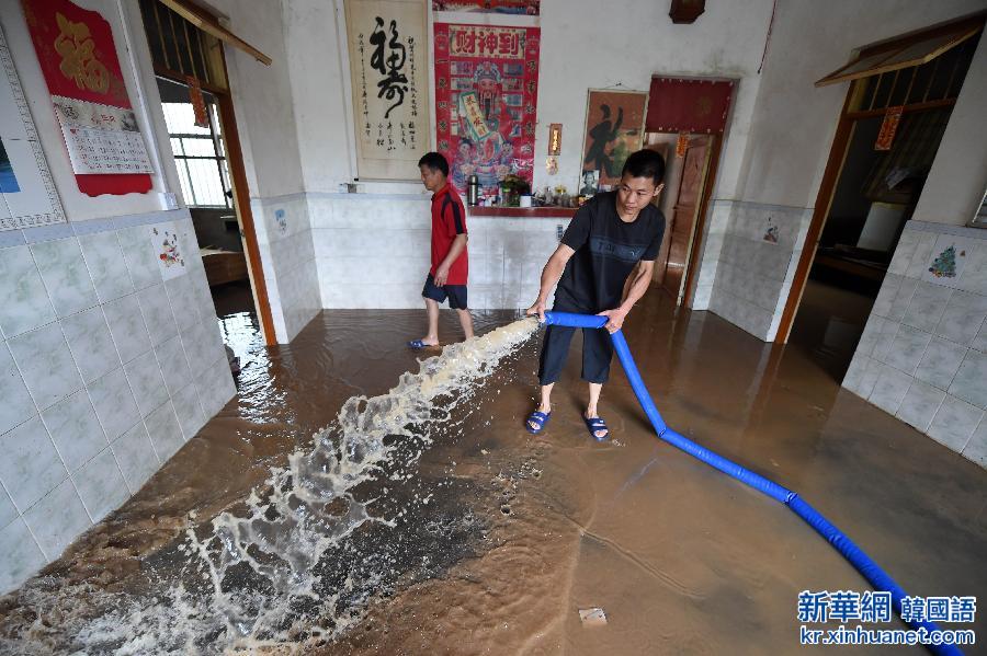 （生态）（2）新一轮强降雨造成广西4人死亡 80余万人受灾