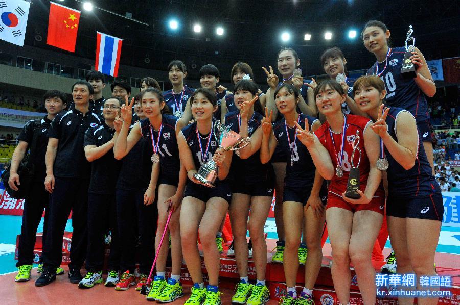 （体育）（16）排球——女排亚锦赛：中国队夺冠