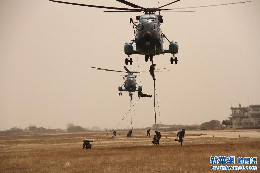 （图文互动）（1）中国空降兵赴白俄罗斯参加“神鹰－2015”联合反恐训练