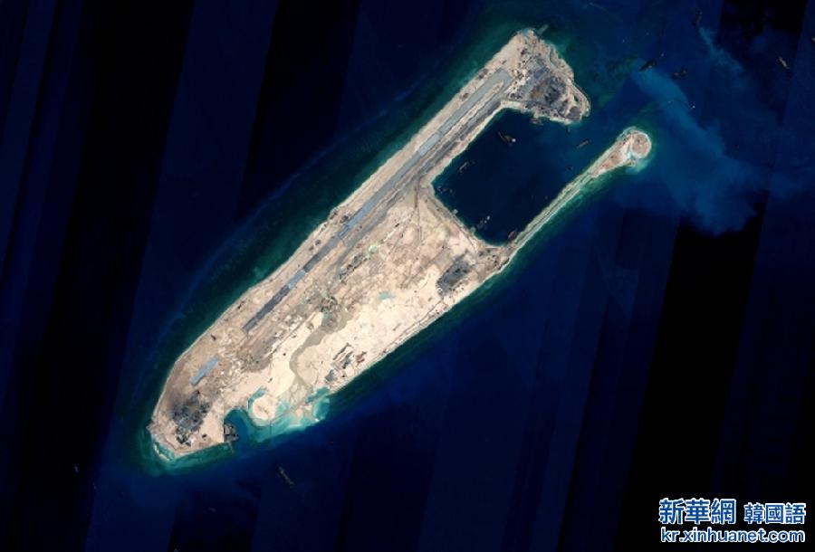 （社会）中国在南沙群岛部分驻守岛礁上的建设将于近期完成陆域吹填工程 