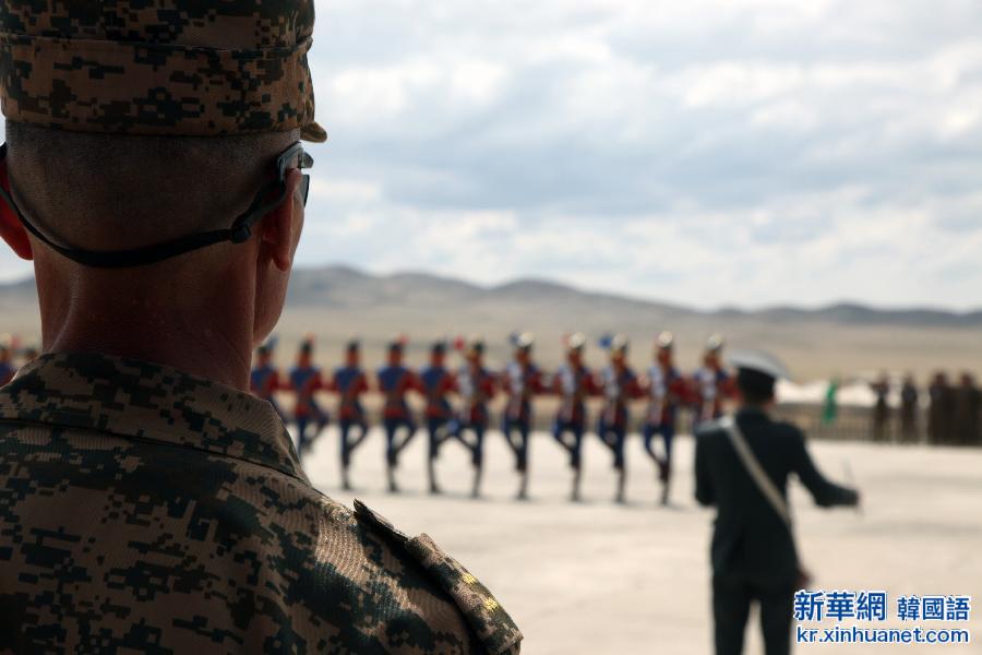 （XHDW）（2）蒙古国举行“可汗探索－2015”维和军演