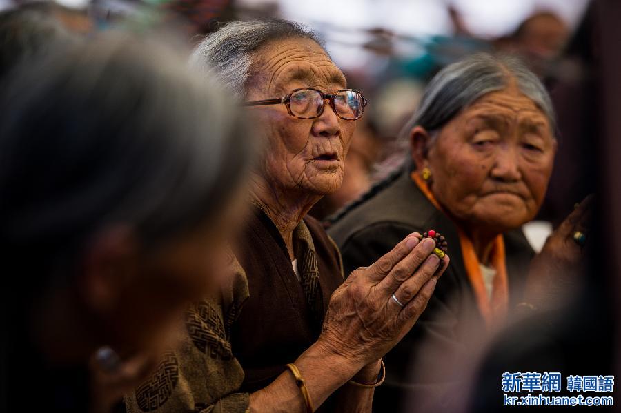 （XHDW）（3）桑耶寺迎来经藏节 展千年“神舞”
