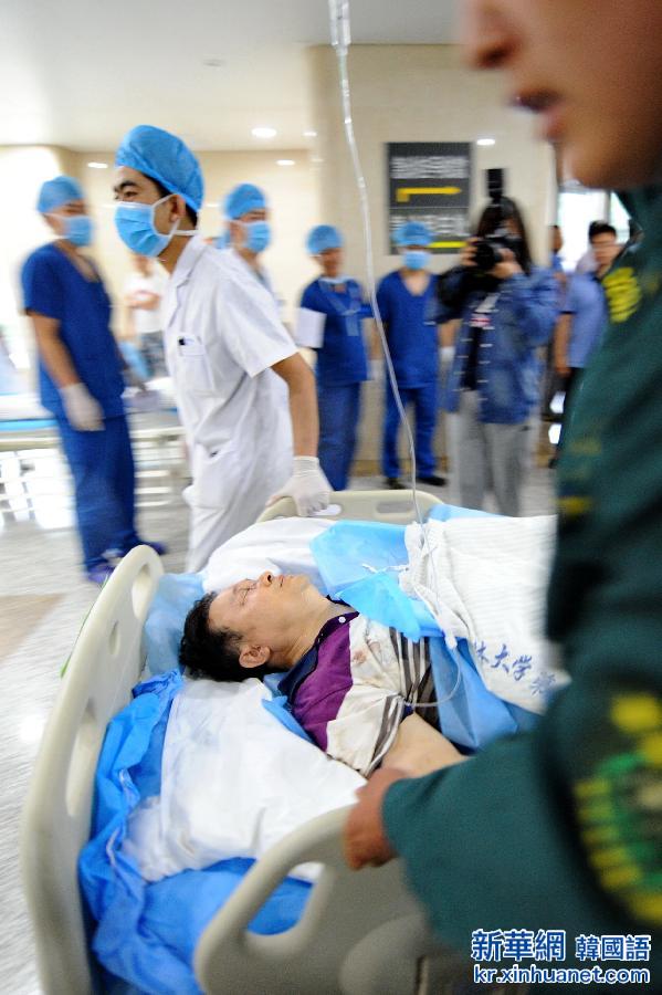 （突发事件后续）（3）吉林省“7·1”重大交通事故伤者被转移到长春接受救治