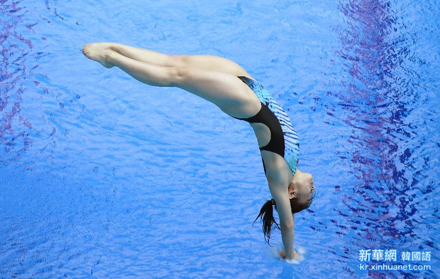 （大运会）（8）跳水——女子三米板：中国选手摘金夺银