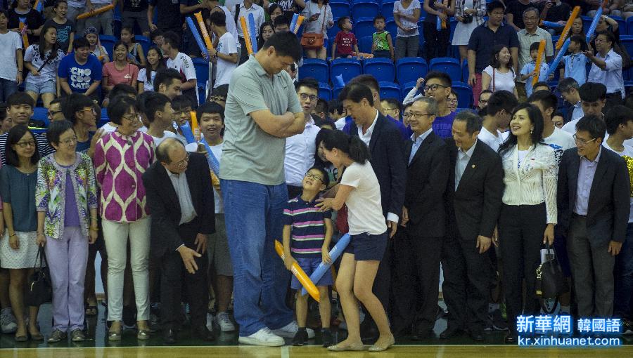 （体育）（1）篮球——姚明来港与学生互动 畅谈篮球人生