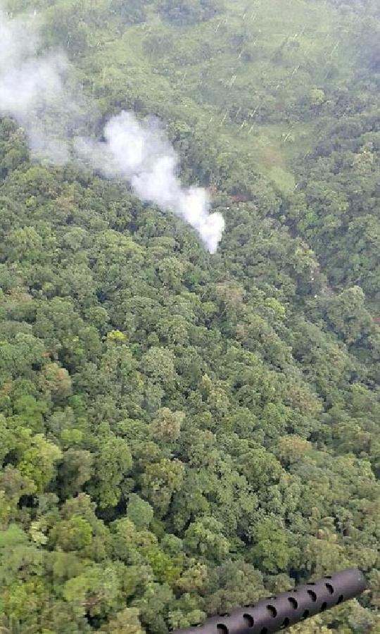 （国际）哥伦比亚一直升机坠毁致15人死亡 