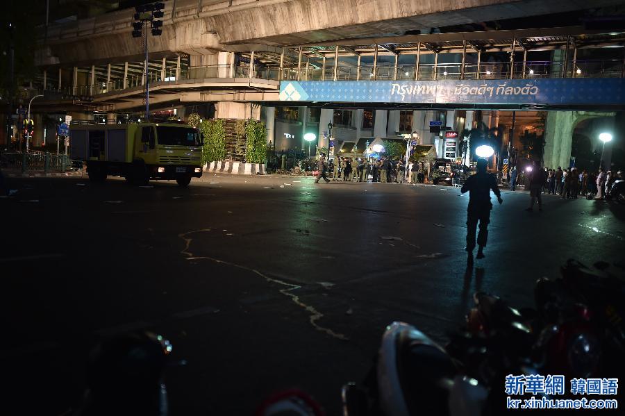 （国际）（4）曼谷市中心发生爆炸至少15人死亡