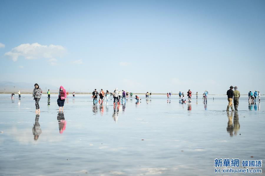 （美丽中国）（5）中国的“天空之镜”——茶卡盐湖