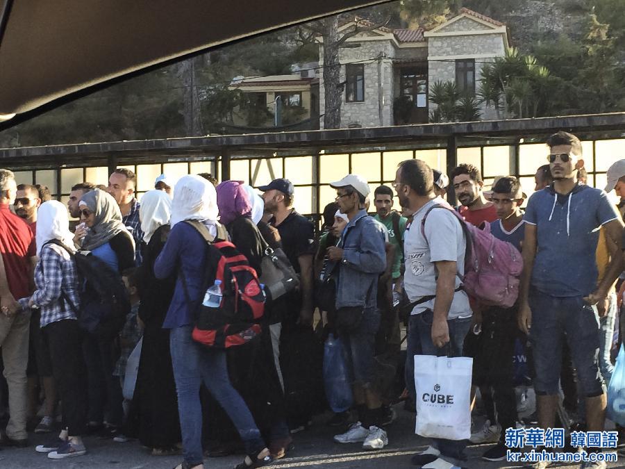 （国际）（3）希腊：爱琴海涌动移民潮