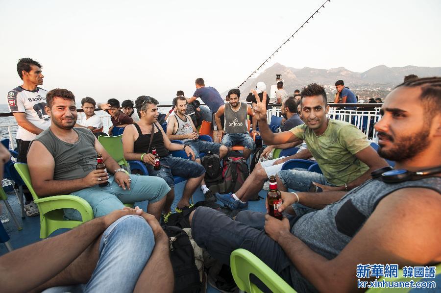 （国际）（4）希腊：爱琴海涌动移民潮