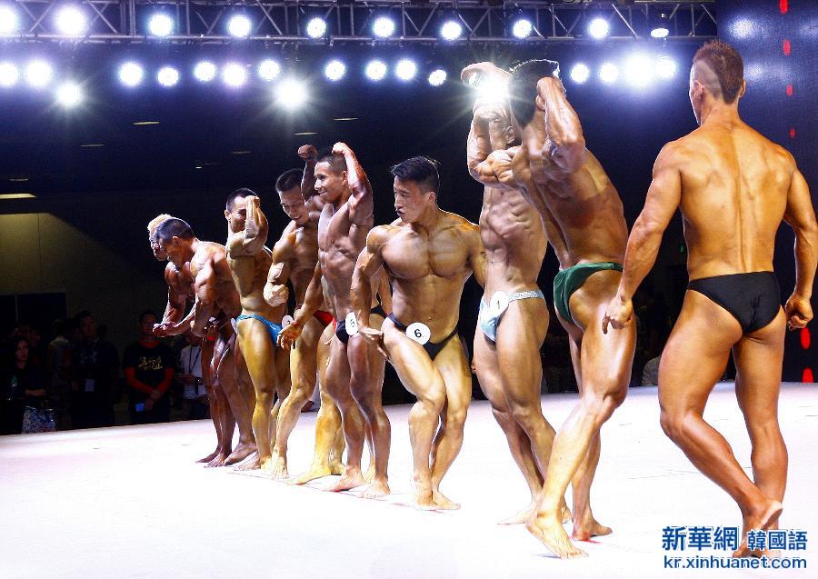 （体育）（2）中国全明星十佳健身俱乐部大奖赛在上海举行