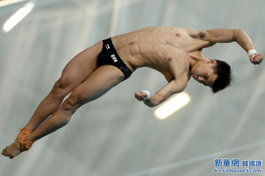 （体育）（4）跳水——中国国家跳水运动员在澳门进行表演