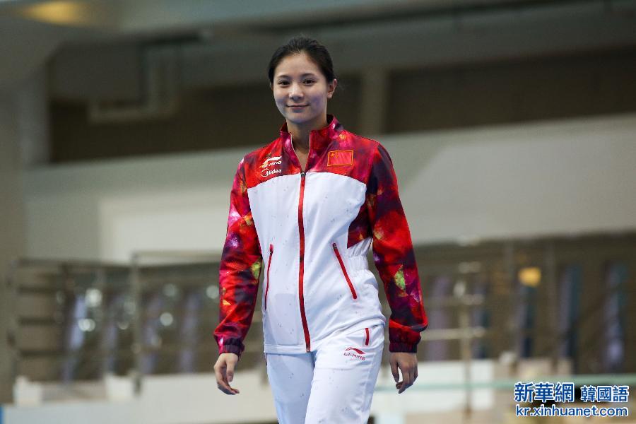 （体育）（5）跳水——中国国家跳水运动员在澳门进行表演