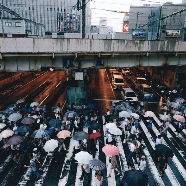 攝影師捕捉最真實的日本街景