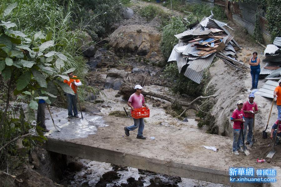 （国际）（4）危地马拉泥石流已造成26人死亡600人失踪