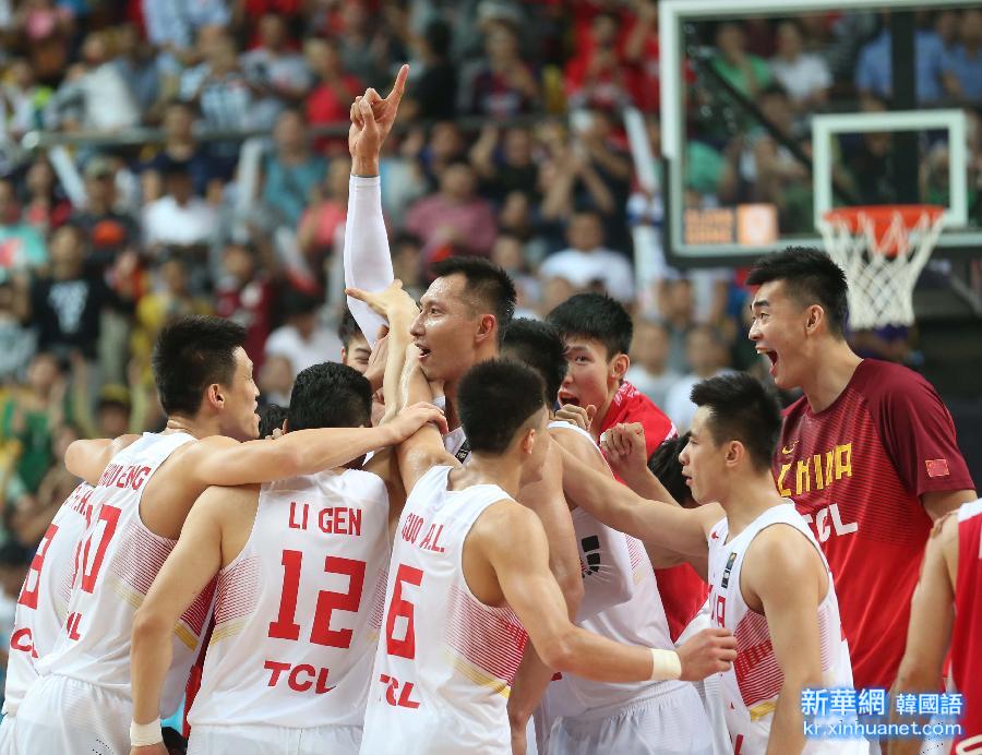 （体育）（2）篮球——亚锦赛：中国队晋级决赛   