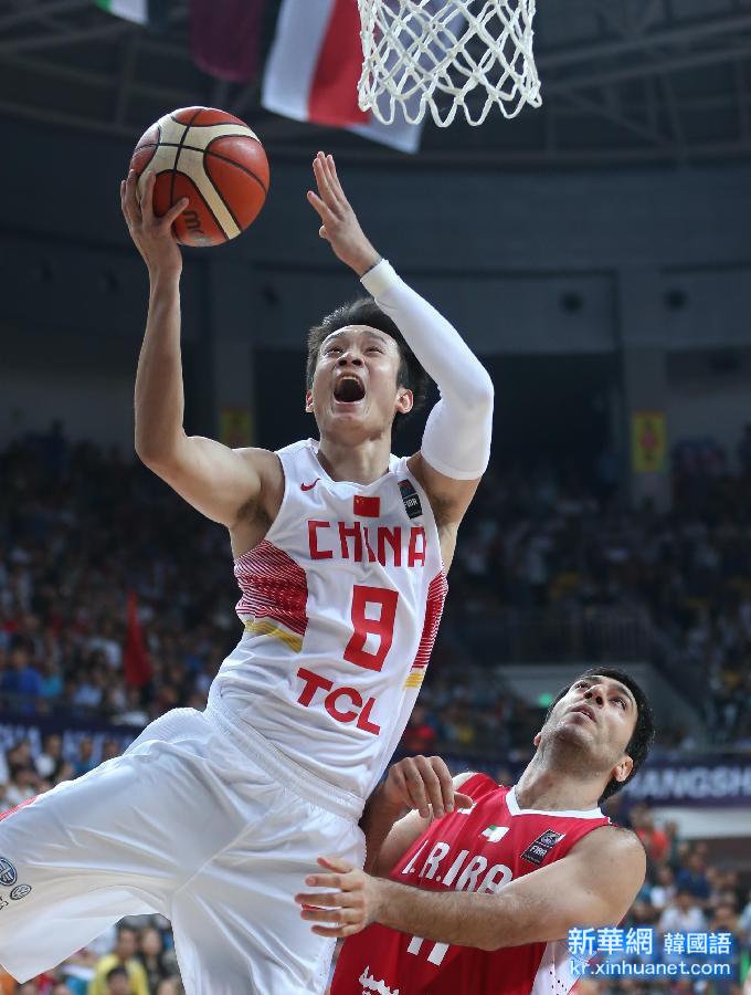 （体育）（8）篮球——亚锦赛：中国队晋级决赛