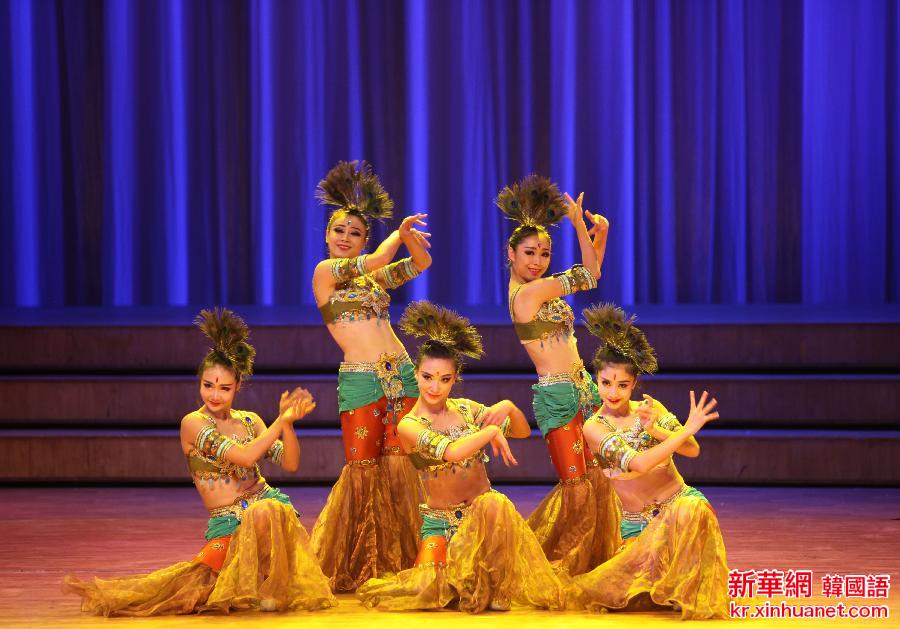 （国际）（2）“丝路情”大型歌舞演出在乌兰巴托举行