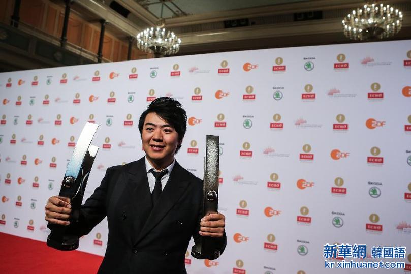 （国际）（2）两名中国音乐家获颁2015德国古典回声奖