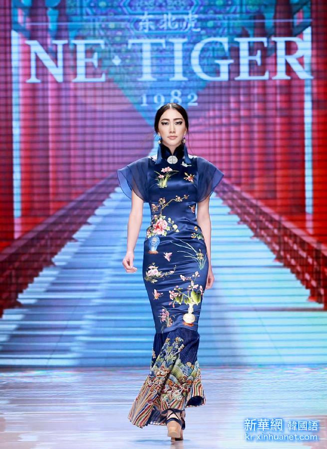 （晚报）（15）中国国际时装周（2016春夏系列）在北京开幕
