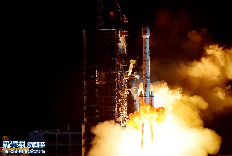 （新华直击）（2）“中星2C”卫星发射取得圆满成功
