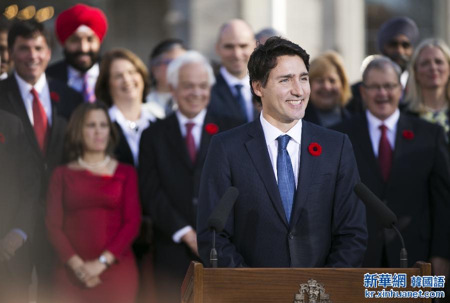 （国际）（2）加拿大当选总理特鲁多宣誓就职