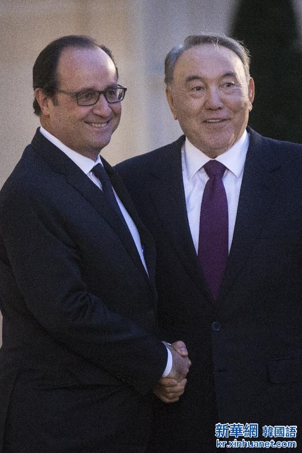 （XHDW）法国总统奥朗德会见哈萨克斯坦总统纳扎尔巴耶夫