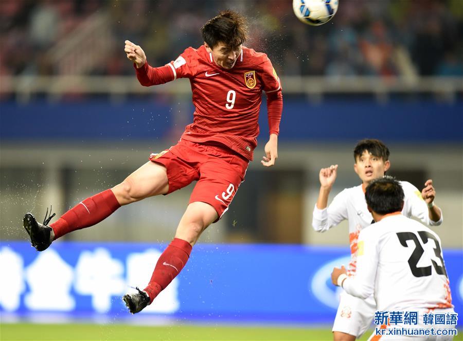 （体育）（14）足球——世预赛：中国迎战不丹