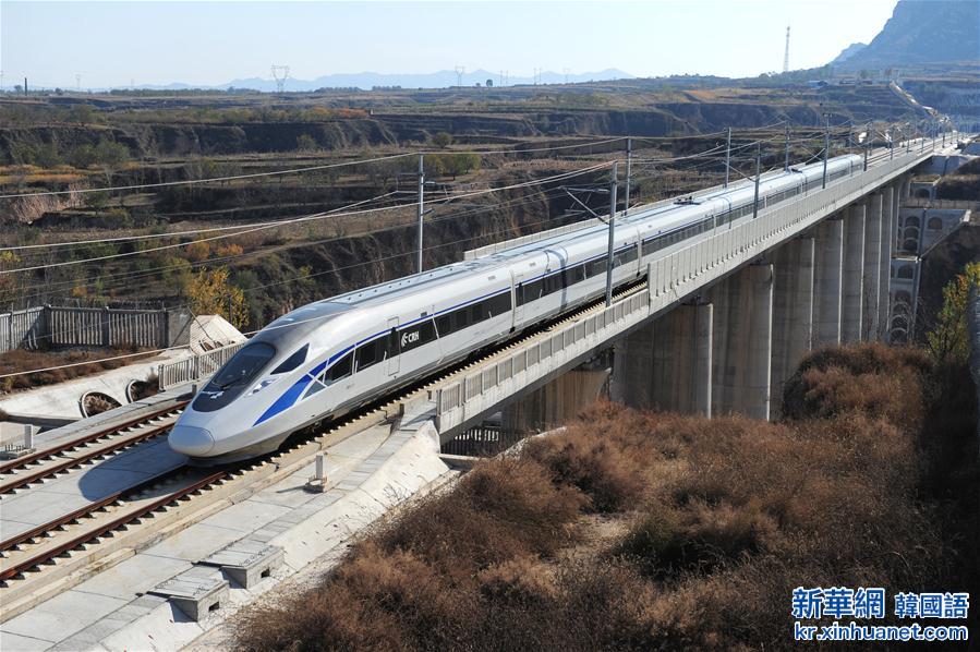 （经济）（2）中国标准动车组通过385公里/小时高速试验“大考”