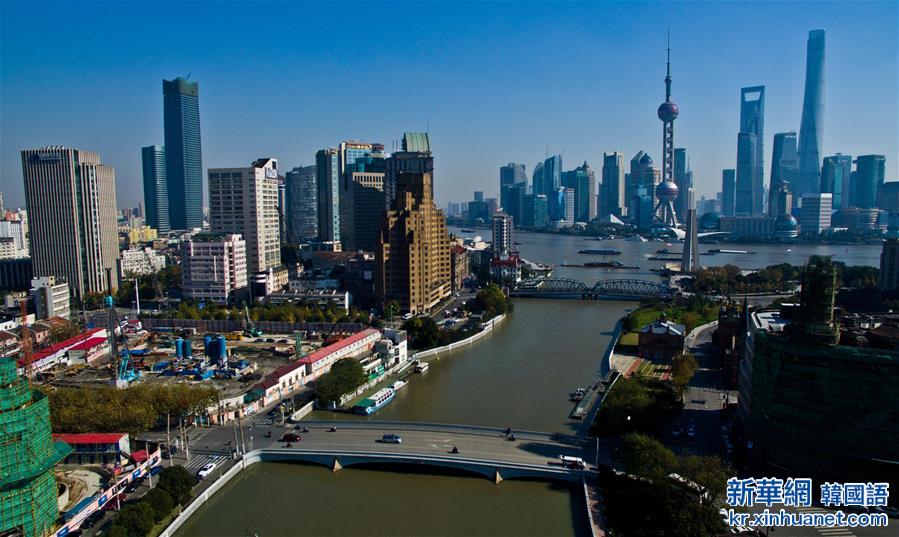 #（聚焦十三五）（3）黄浦江滨江岸线开发掠影：航拍上海“浦西第一高楼”