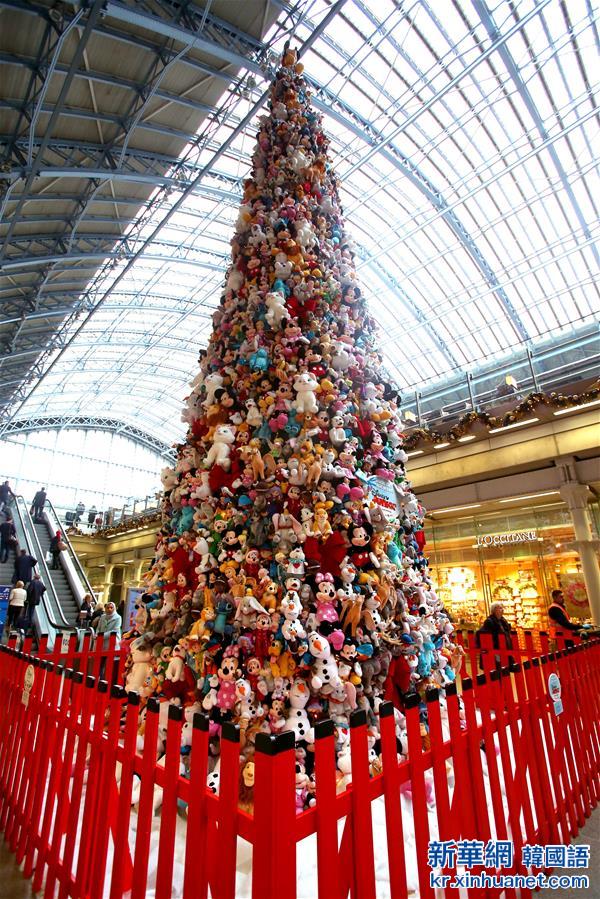 （国际）（1）伦敦：美妙圣诞树
