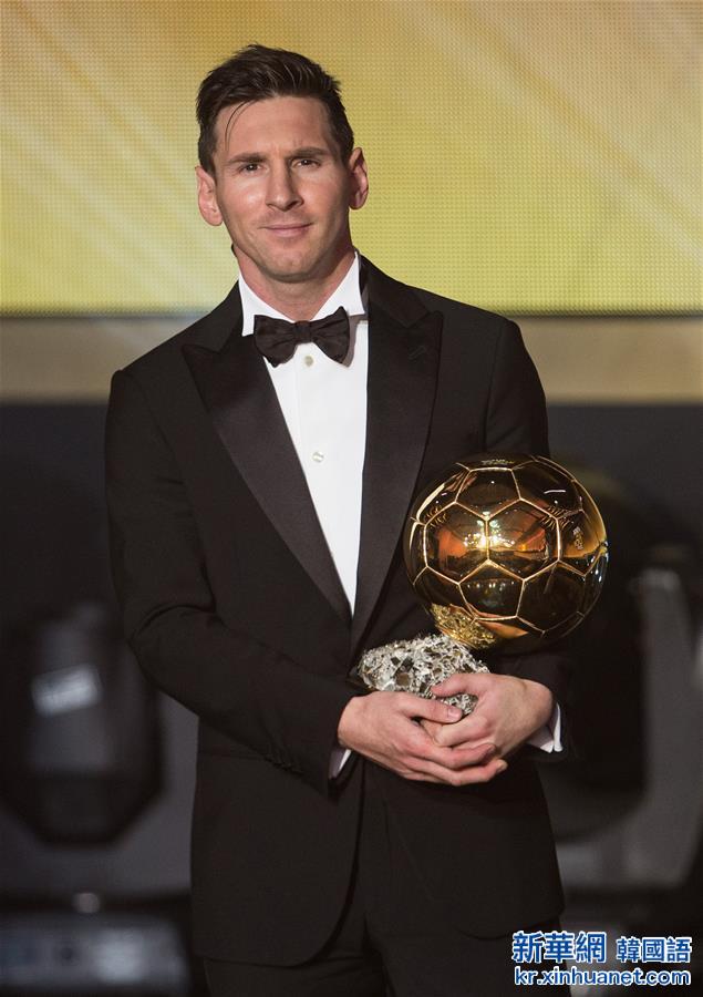 （体育）（1）足球——梅西赢得2015国际足联金球奖