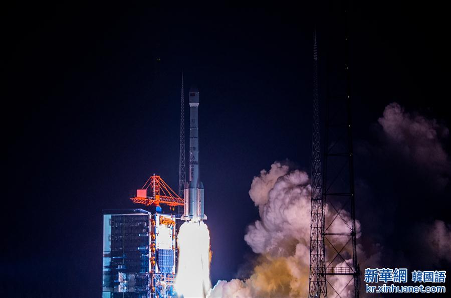 （科技）（4）我国成功发射白俄罗斯通信卫星一号  中国航天迎来2016年“开门红”