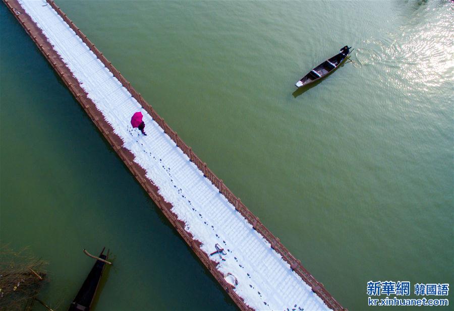 （生态）（3）浙江发布寒潮橙色预警  水乡雪后呈现别样风景