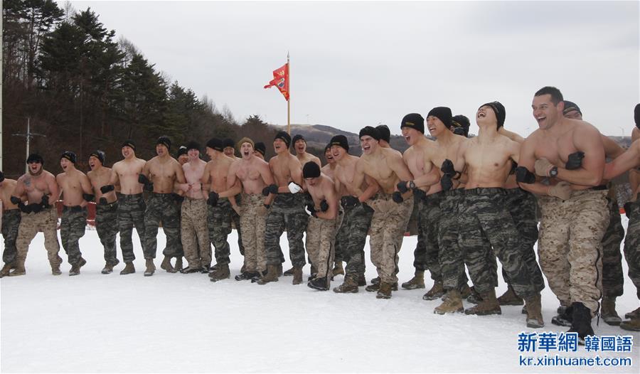（国际）（4）韩美举行极寒雪地联合训练