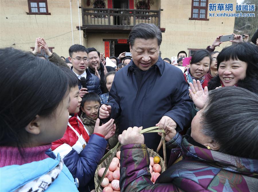 （时政）（12）习近平春节前夕赴江西看望慰问广大干部群众