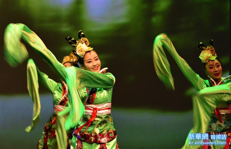 （XHDW）（4）2016年“文化中國·四海同春”北美巡演在紐約首演